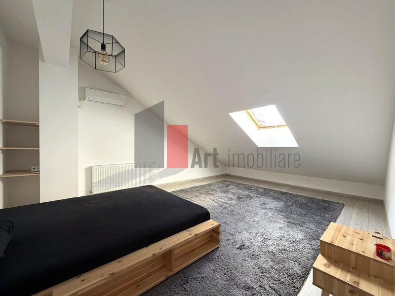 Calea Calarasilor, Matei Basarab, apartament 3 camere tip duplex.