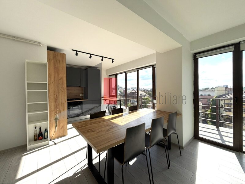 Calea Calarasilor, Matei Basarab, apartament 3 camere tip duplex.
