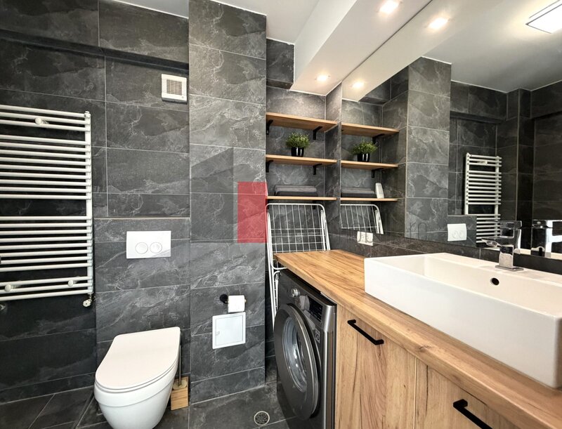 Calea Calarasilor, Matei Basarab, apartament 3 camere tip duplex.